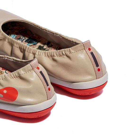 UIN Beige and Red Flats - Picture 7 of 8